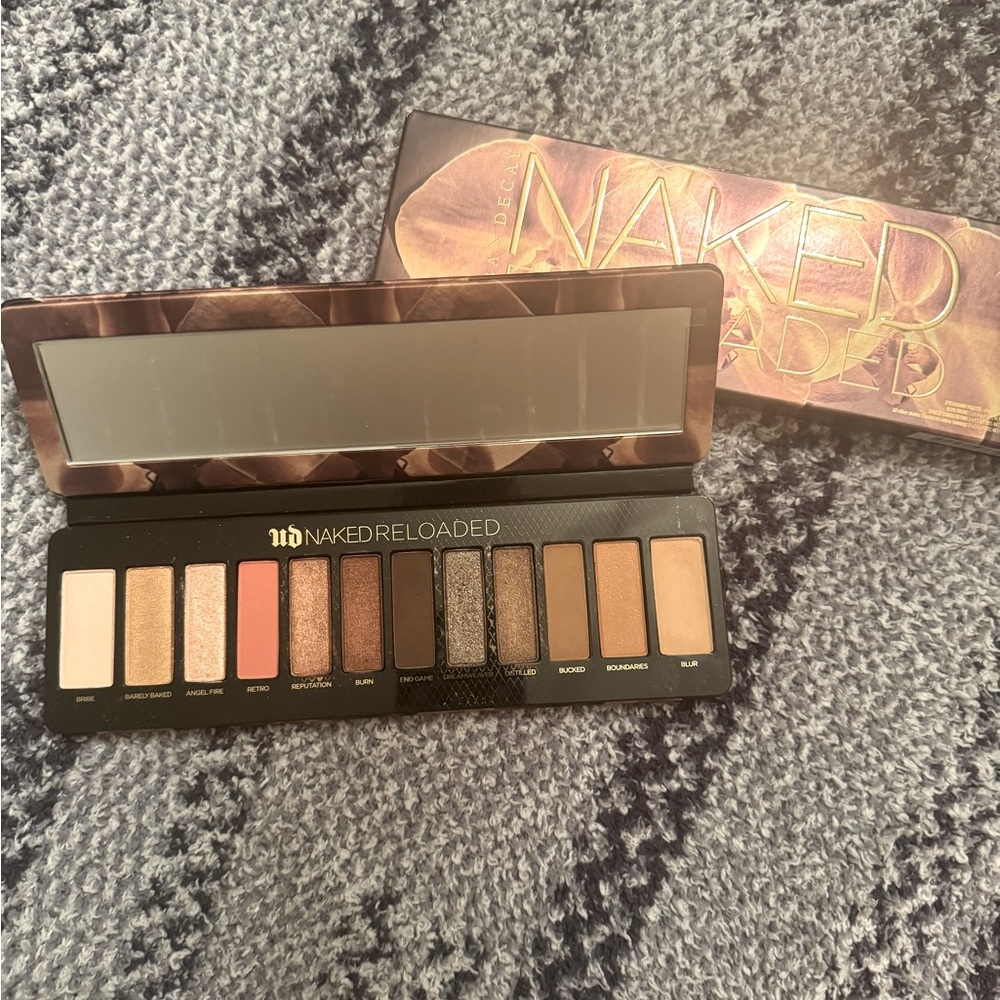 Urban Decay Naked Reloaded Palette with Warm and Neutral Tones